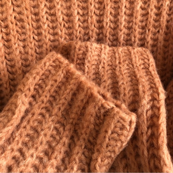 Free People Fluffy Fox Papaya Wool Alpaca Blend Oversized Turtleneck Sweater XS - Picture 13 of 16